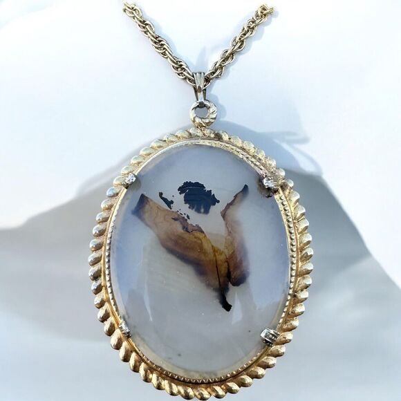Vintage Dendritic Agate Cameo Stone Gold Tone Pendant Necklace Oval Large - Picture 1 of 5